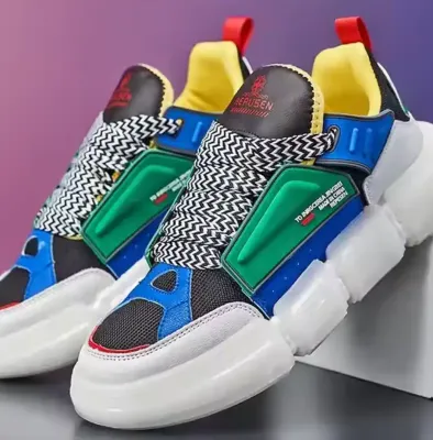 HARD WOOD HEAT SNEAKERS 